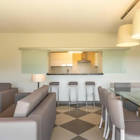 Sintra Luxury Two With Pool&tennis Apartahotel Chelreira